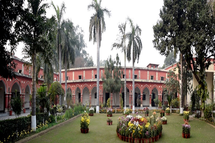 https://cache.careers360.mobi/media/colleges/social-media/media-gallery/18635/2020/2/18/College Inside View of Khalsa College for Women Civil Lines Ludhiana_Campus-View.jpg